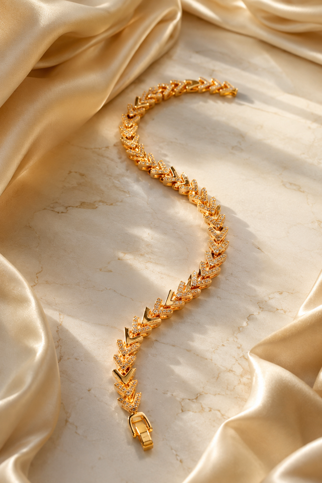 Luxury Gold Crystal Bracelet