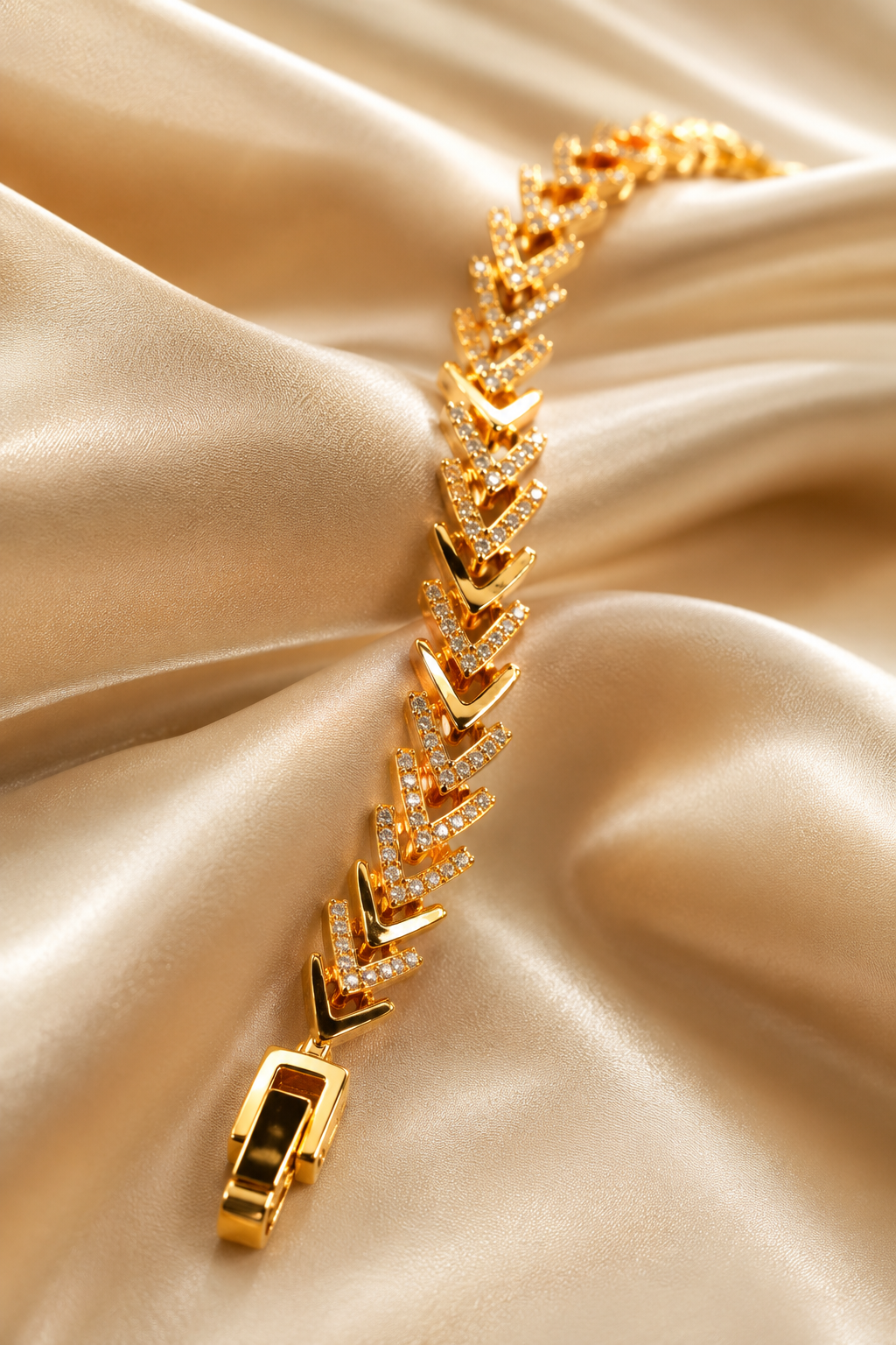 Luxury Gold Crystal Bracelet