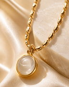 Gold Pearl Pendant Necklace